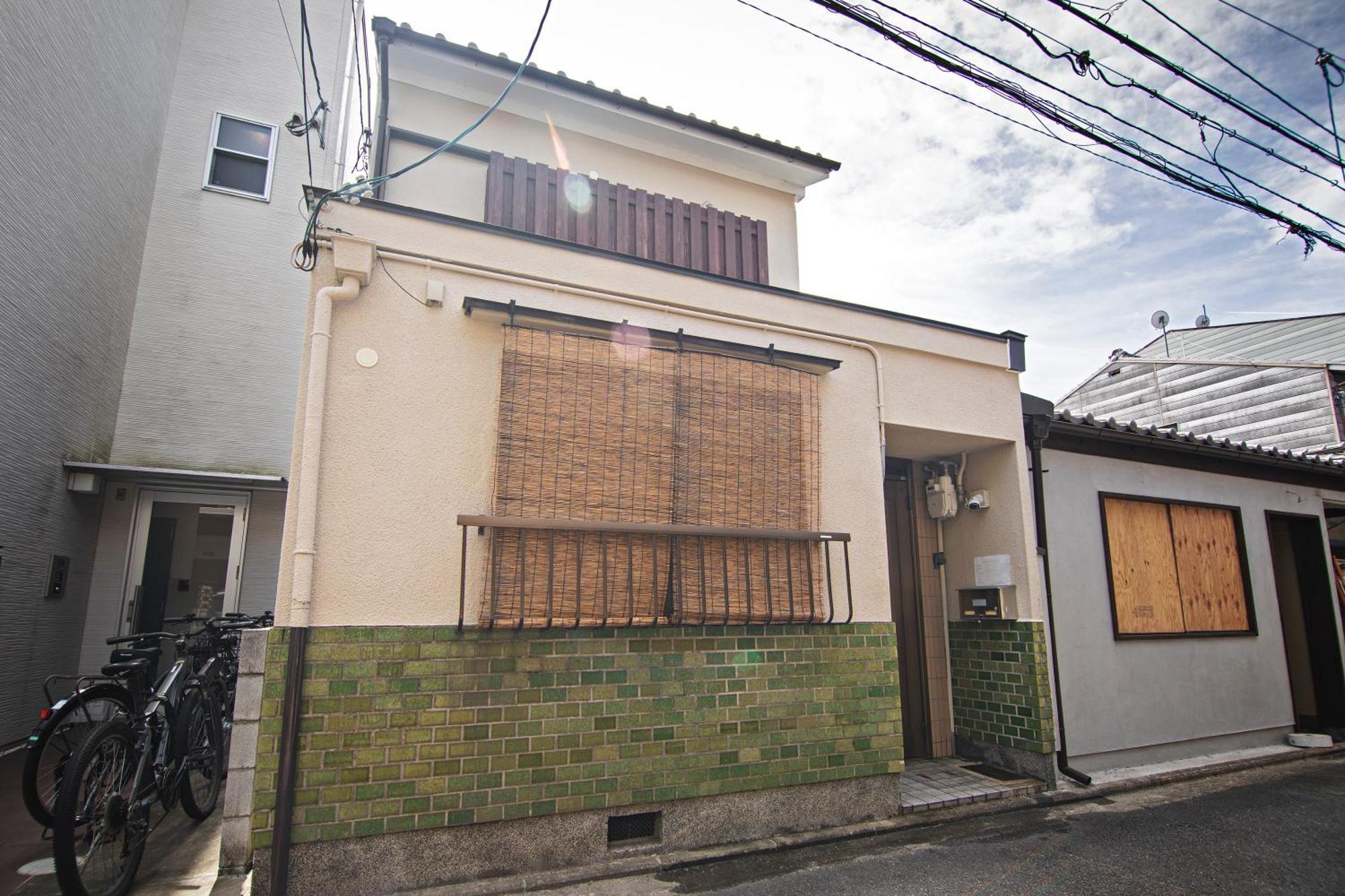 Villa -九条竹海- 和風丸々貸切一軒家 ベッドルーム3つ トイレ2つ 最大8人宿泊可 十条駅徒歩で5分 *